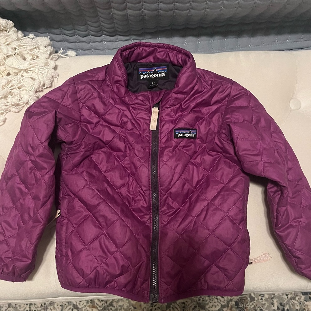 Patagonia lightweight nano puff jacket -purple